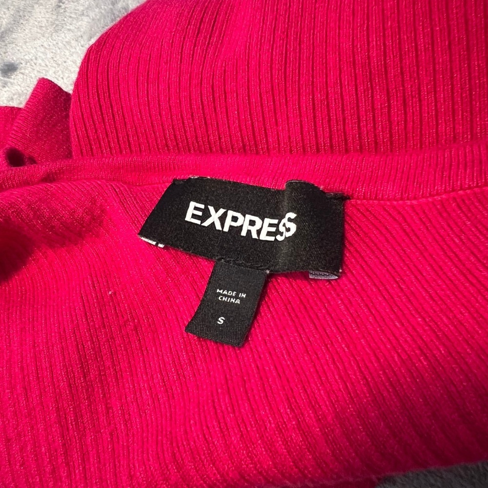Express Womens Fuchsia Pink Ribbed One Shoulder Ruffle Crop Top Size Small - Picture 7 of 7